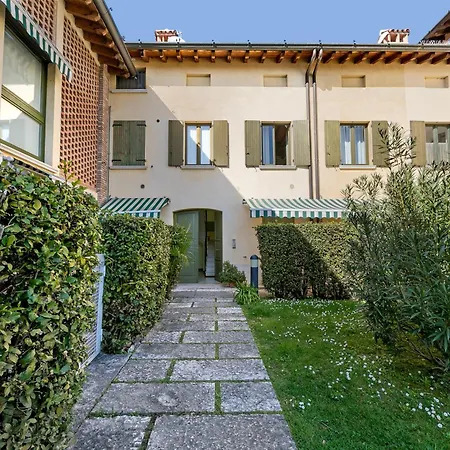 Magnolia House - Happy * Sirmione